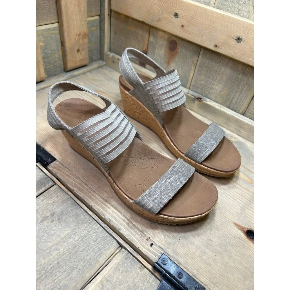 Skechers Cali Women’s US10 Sandals Taupe Beverlee Smitten Kitten Wedge Luxe Foam - Picture 2 of 8
